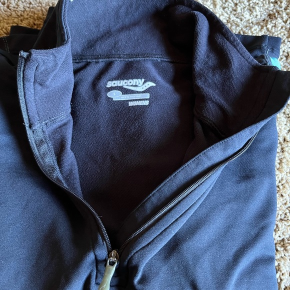 Gray Athletic Quarter zip Jacket Womens Small Brand Saucony - Picture 3 of 5